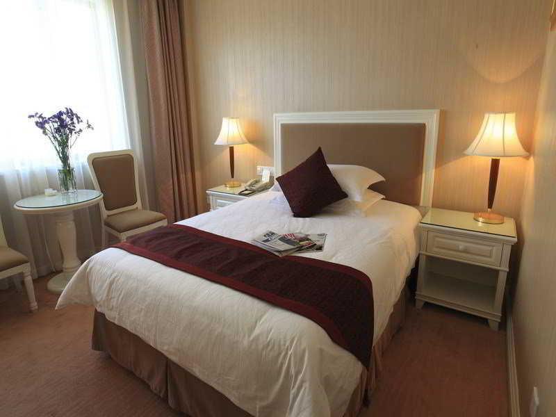 Shanghai Eiffelton Hotel Extérieur photo