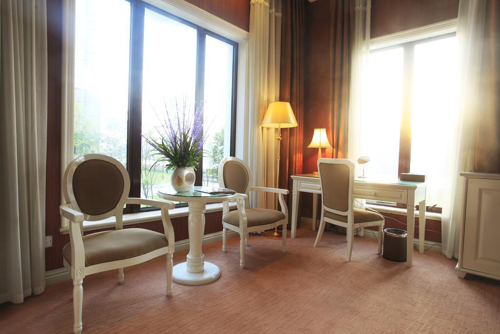 Shanghai Eiffelton Hotel Extérieur photo