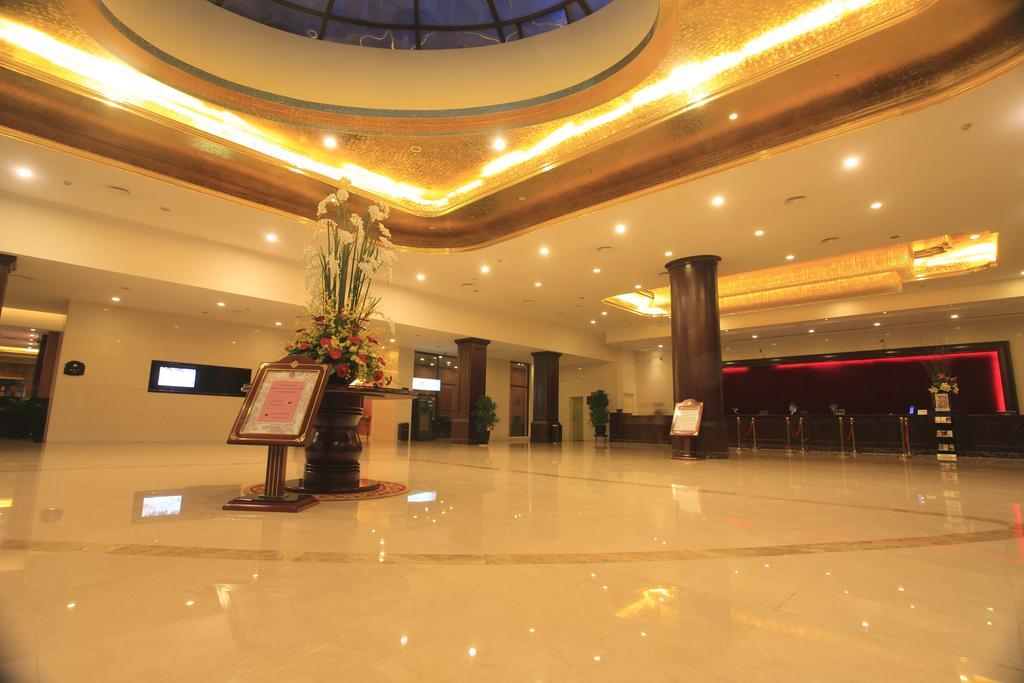 Shanghai Eiffelton Hotel Extérieur photo