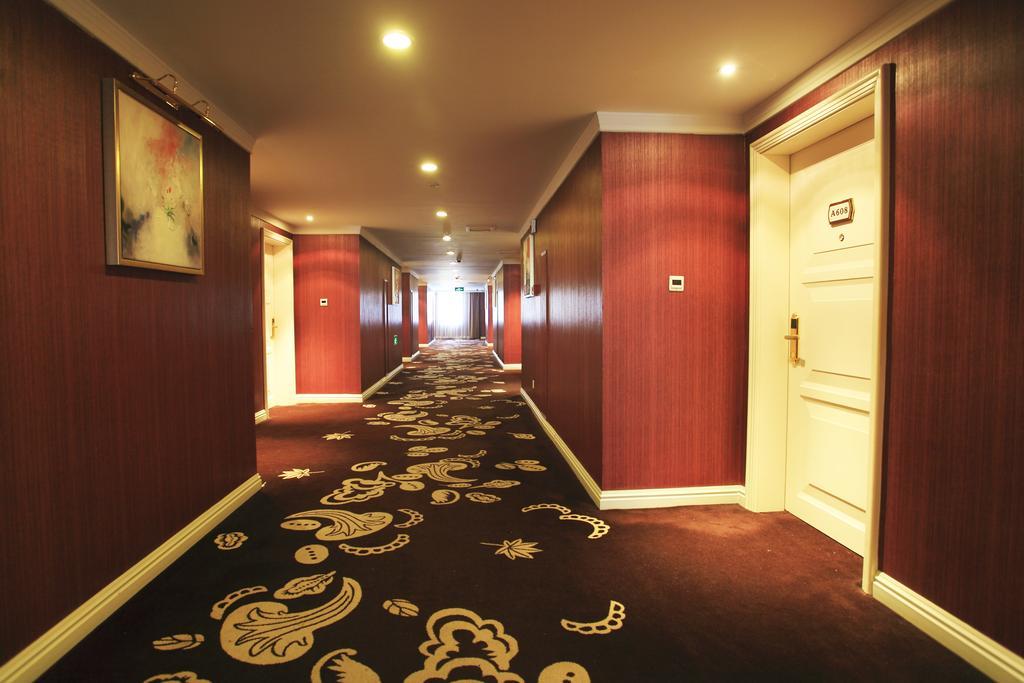 Shanghai Eiffelton Hotel Extérieur photo