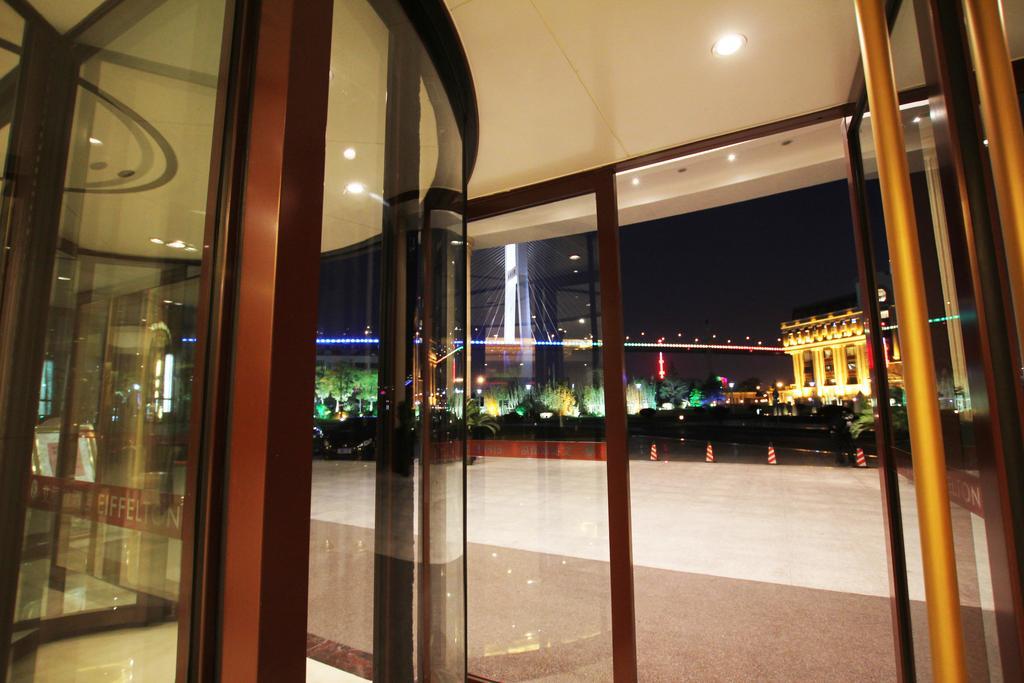 Shanghai Eiffelton Hotel Extérieur photo