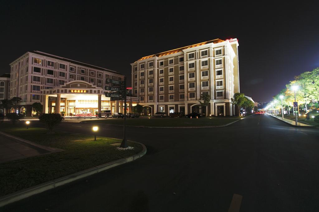 Shanghai Eiffelton Hotel Extérieur photo